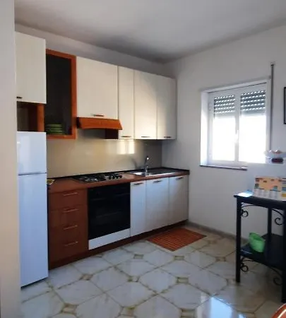 Loredana Apartment