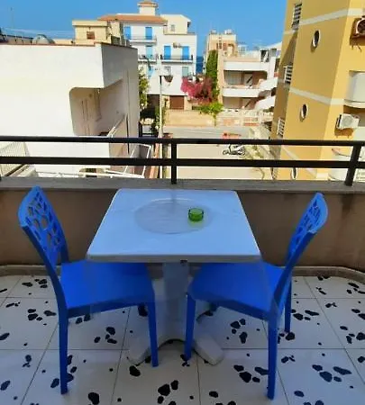 Loredana Apartment *